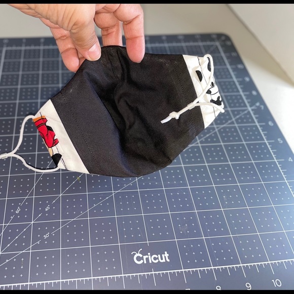 Disney Mickey face mask - Picture 7 of 10